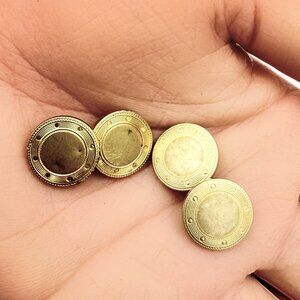 Krementz Designer Signed Round Gold Plated Engine Turned Pattern Cufflinks